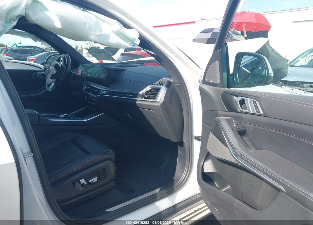 2024 BMW X5 VIN: 5UX23EU08R9T24893