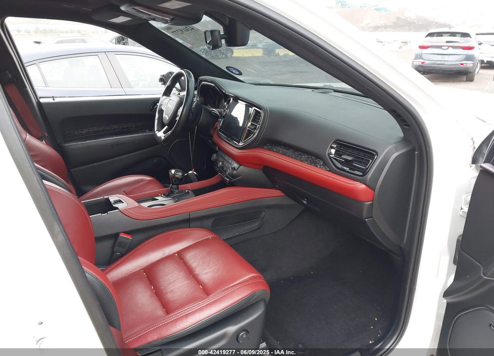 2021 DODGE DURANGO SRT 392 AWD VIN: 1C4SDJGJ4MC696660