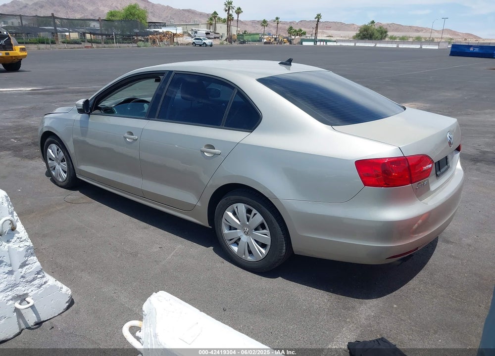 2014 VOLKSWAGEN JETTA VIN: 3VWD17AJ9EM271431