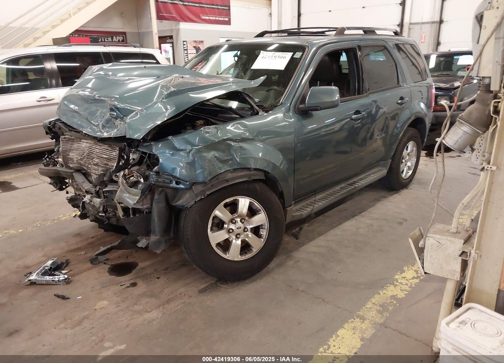 2011 FORD ESCAPE VIN: 1FMCU9EG6BKC05031