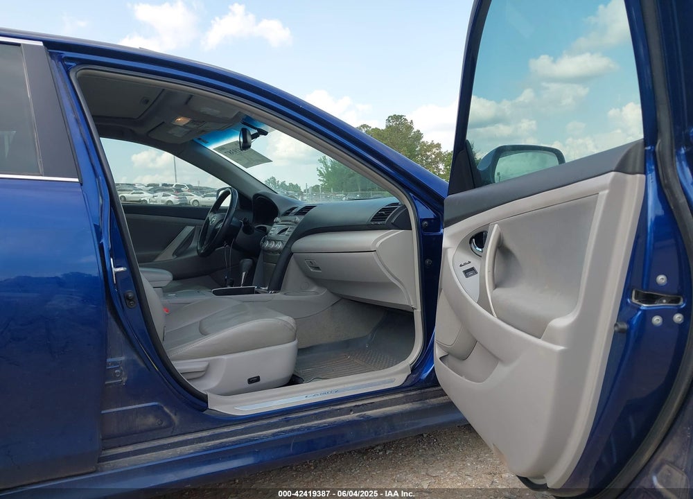 2011 TOYOTA CAMRY VIN: 4T1BF3EK7BU759058