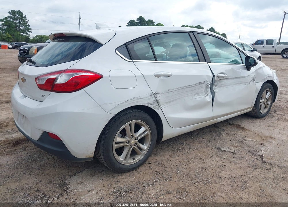2017 CHEVROLET CRUZE VIN: 3G1BE6SM6HS602590