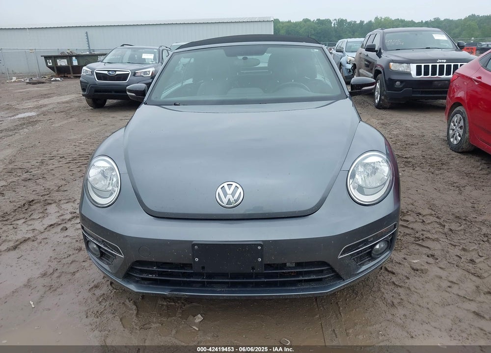 2013 VOLKSWAGEN BEETLE 2.0T VIN: 3VW8T7AT8DM832682