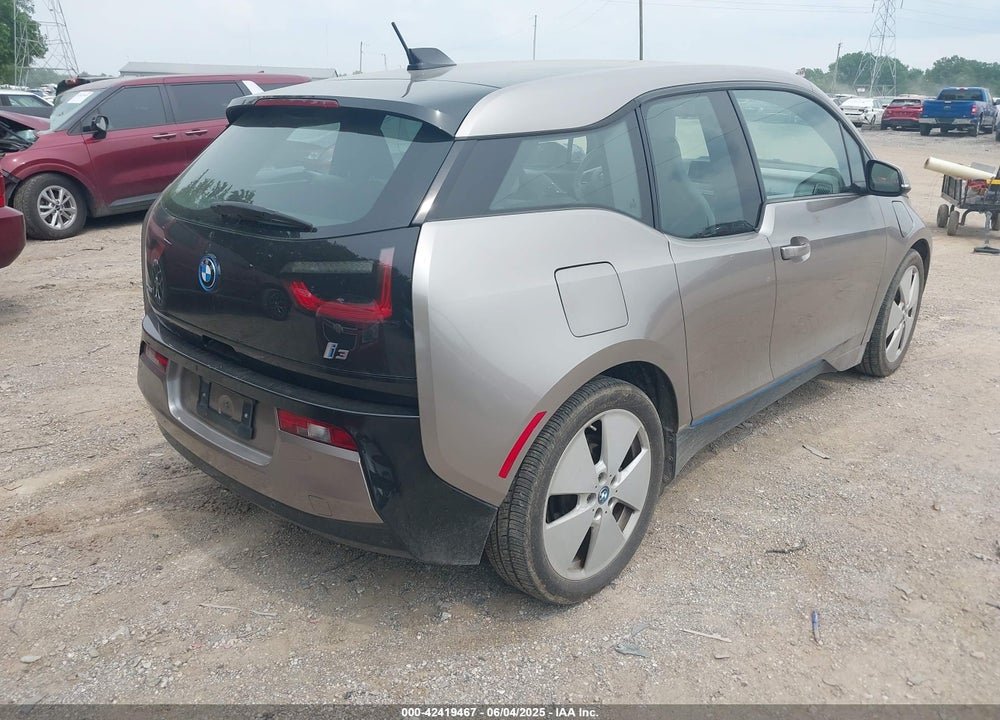 2014 BMW I3 BASE W/RANGE EXTENDER VIN: WBY1Z4C50EV273179