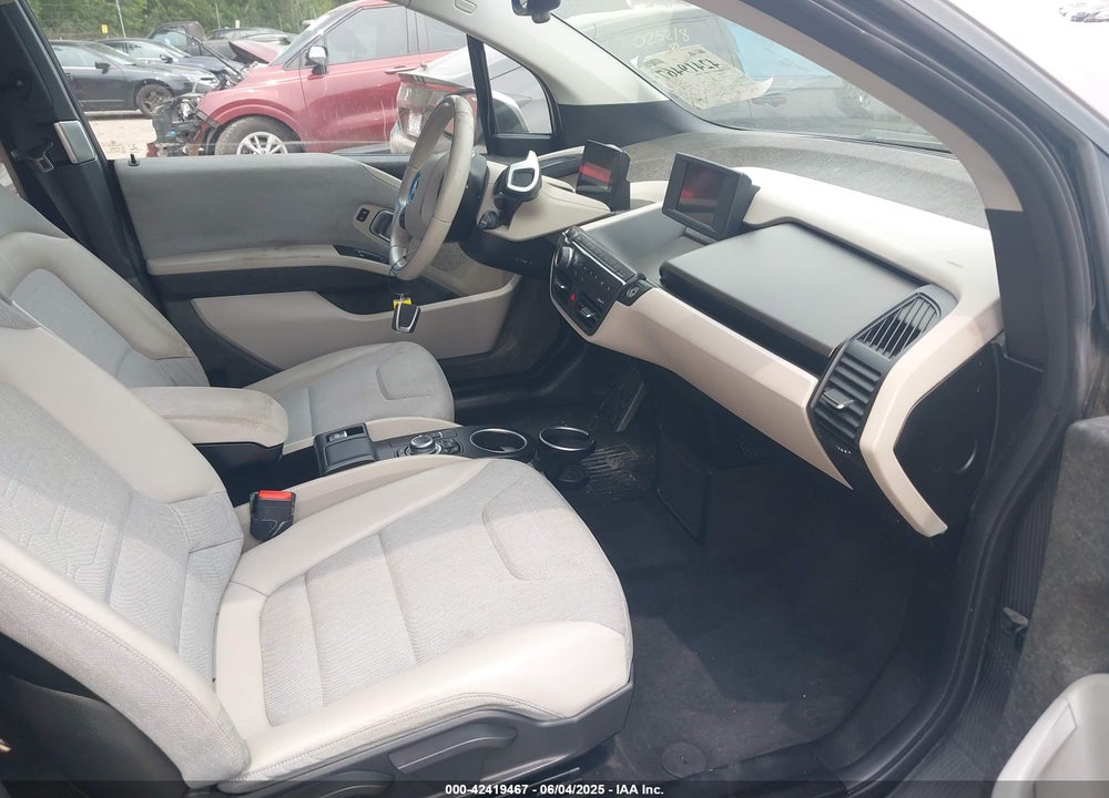 2014 BMW I3 BASE W/RANGE EXTENDER VIN: WBY1Z4C50EV273179