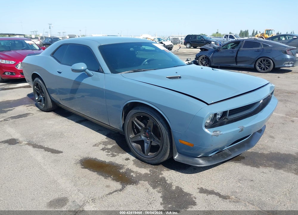 2014 DODGE CHALLENGER SXT VIN: 2C3CDYAG1EH289991
