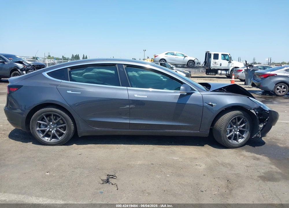 2018 TESLA MODEL 3 VIN: 5YJ3E1EB5JF104159