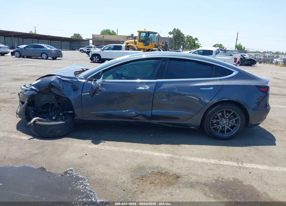 2018 TESLA MODEL 3 VIN: 5YJ3E1EB5JF104159