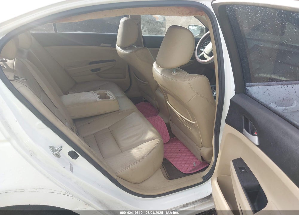 2011 HONDA ACCORD 2.4 SE VIN: 1HGCP2F65BA156842