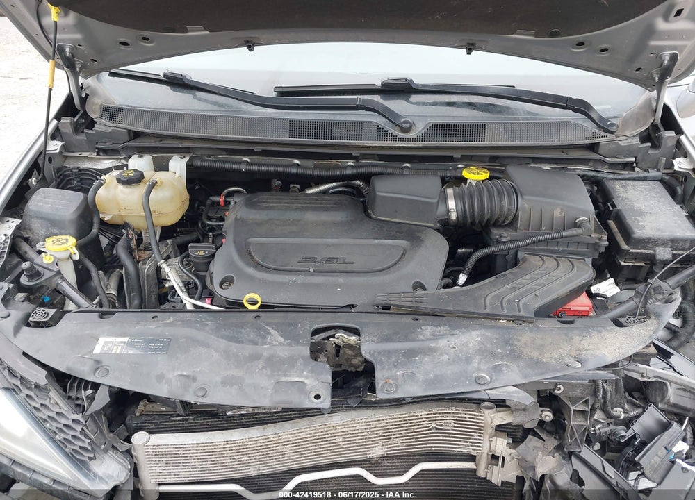 2020 CHRYSLER PACIFICA TOURING L VIN: 2C4RC1BG2LR127986