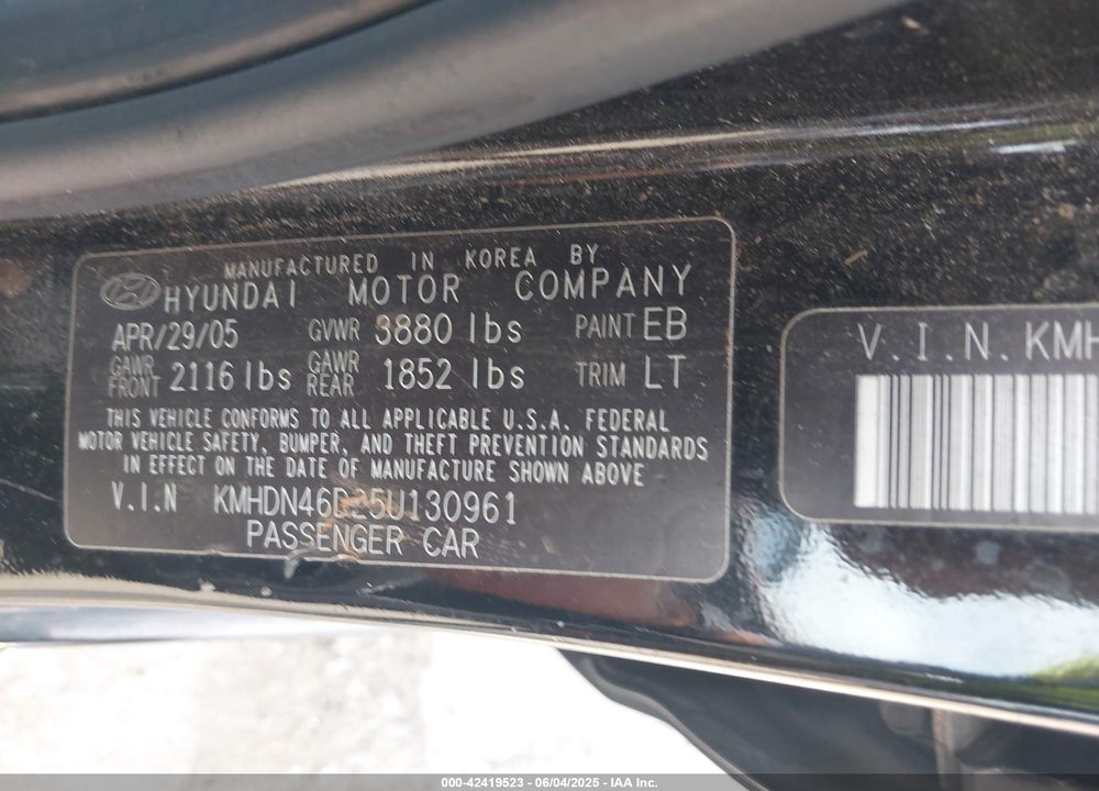 2005 HYUNDAI ELANTRA GLS/GT VIN: KMHDN46D25U130961