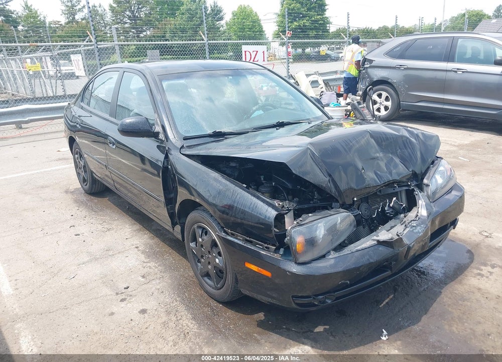 2005 HYUNDAI ELANTRA GLS/GT VIN: KMHDN46D25U130961