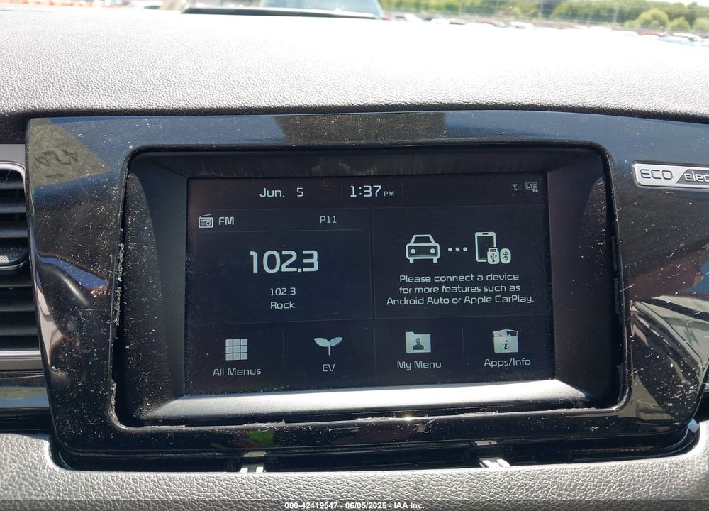 2019 KIA NIRO VIN: KNDCC3LG2K5008010