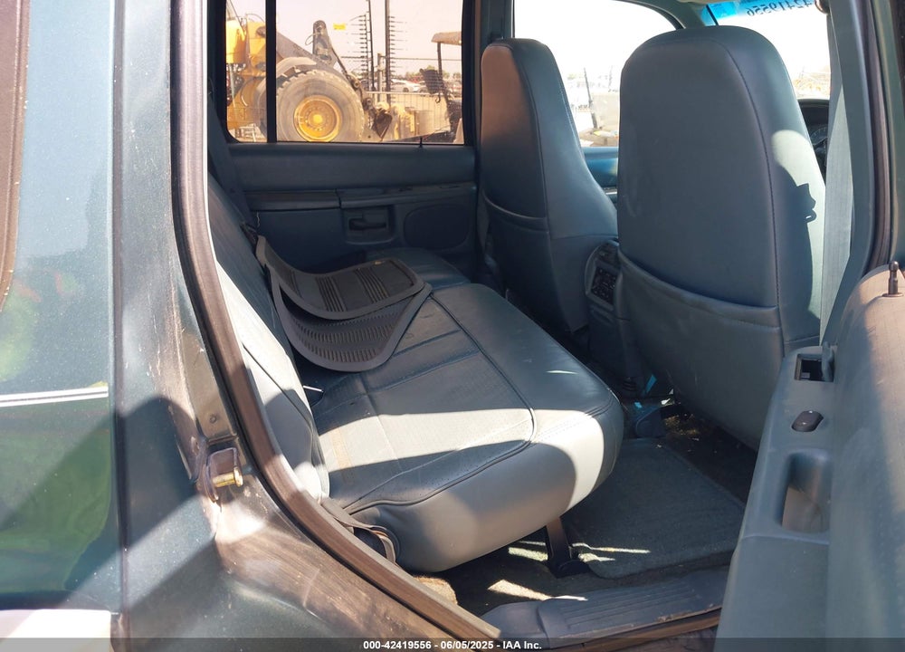 1995 FORD EXPLORER VIN: 1FMDU34X8SZB71202