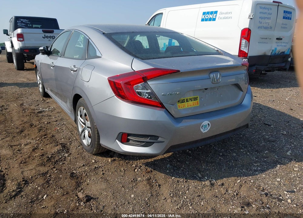 2017 HONDA CIVIC VIN: 19XFC2F56HE010325