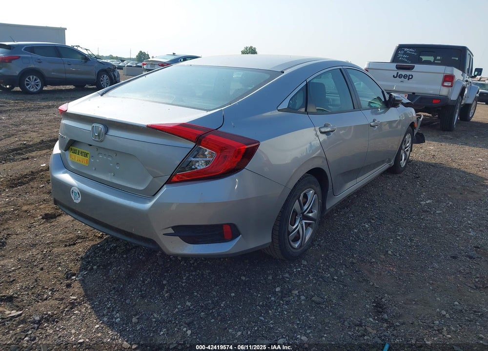 2017 HONDA CIVIC VIN: 19XFC2F56HE010325