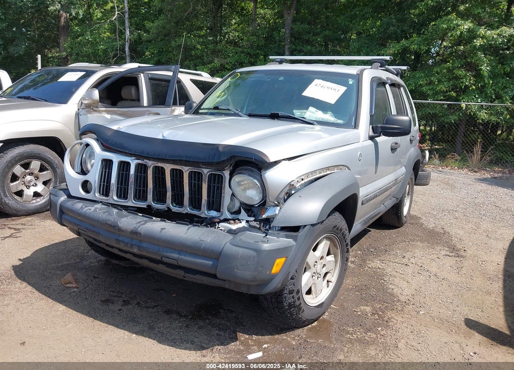2006 JEEP LIBERTY VIN: 1J4GL48K76W253514