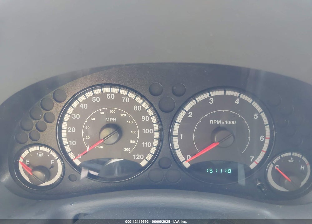 2006 JEEP LIBERTY VIN: 1J4GL48K76W253514