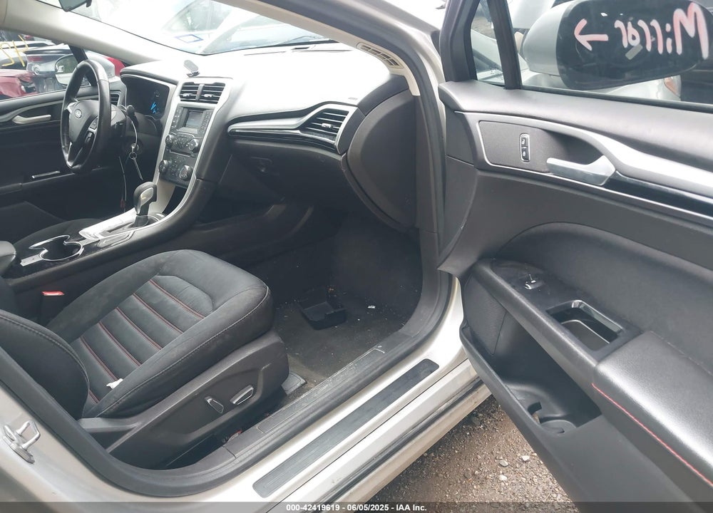2016 FORD FUSION VIN: 3FA6P0H99GR269400