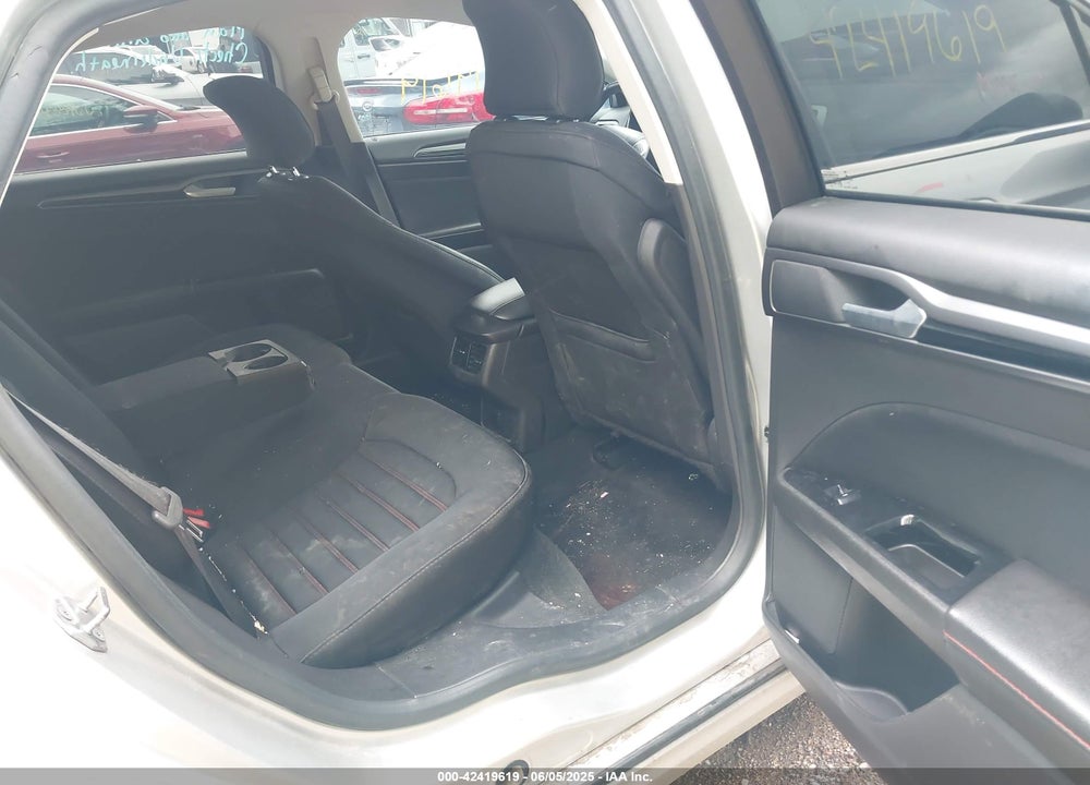 2016 FORD FUSION VIN: 3FA6P0H99GR269400