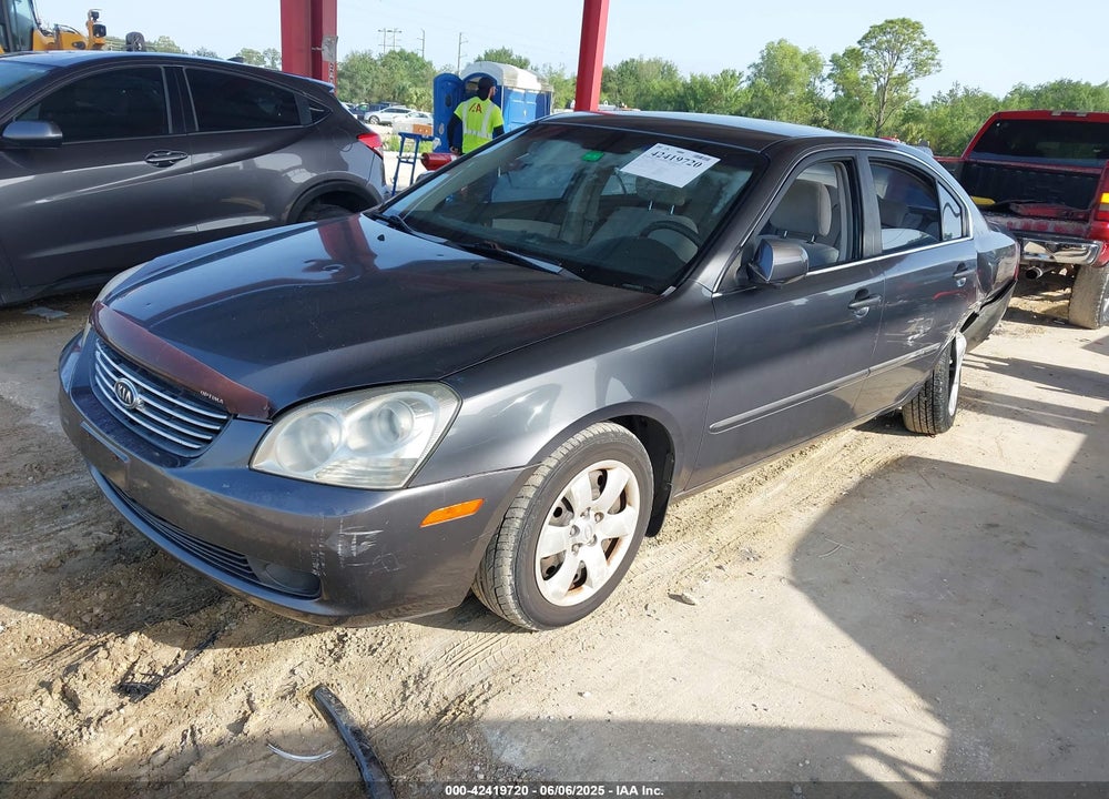 2007 KIA OPTIMA LX VIN: KNAGE123275124469