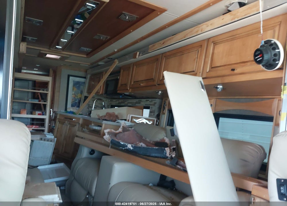 2019 TIFFIN MOTORHOMES INC PHAETON VIN: 5VBPA57A1KA119462