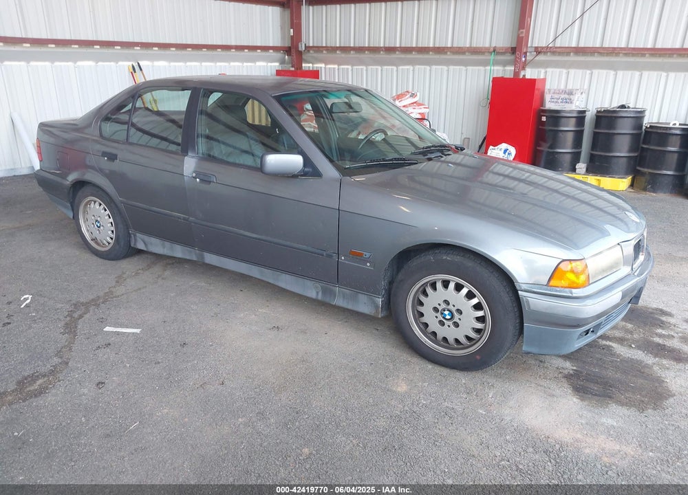 1995 BMW 325 I AUTOMATIC VIN: WBACB432XSFM22527
