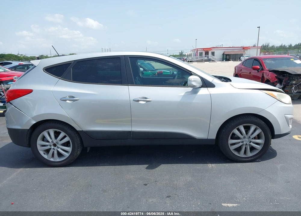 2013 HYUNDAI TUCSON LIMITED VIN: KM8JU3AC6DU598186