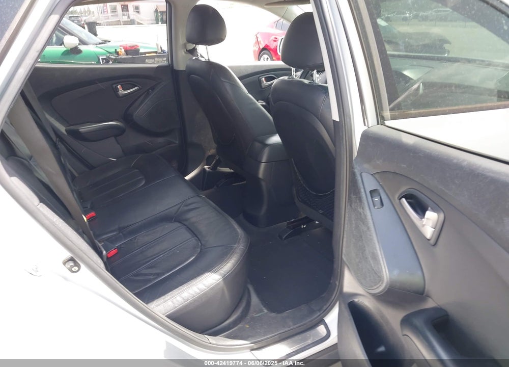 2013 HYUNDAI TUCSON LIMITED VIN: KM8JU3AC6DU598186
