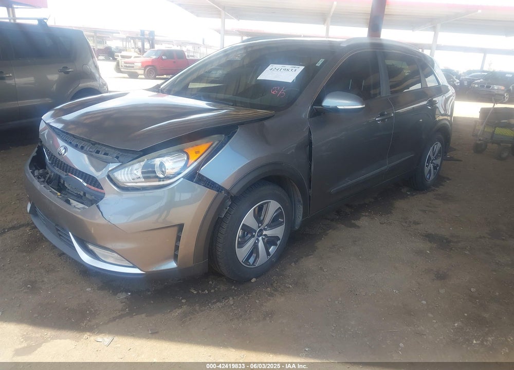 2017 KIA NIRO VIN: KNDCC3LC4H5057764