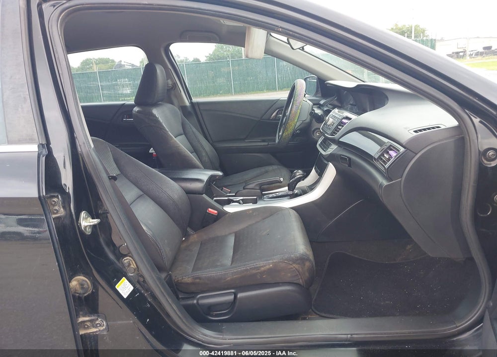 2014 HONDA ACCORD VIN: 1HGCR2F57EA046557