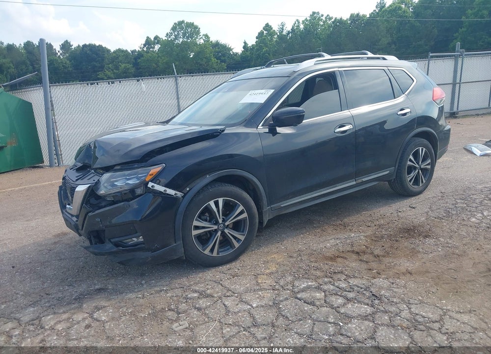 2017 NISSAN ROGUE SL VIN: 5N1AT2MT4HC851882