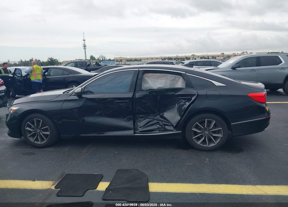 2022 HONDA ACCORD VIN: 1HGCV1F54NA042679