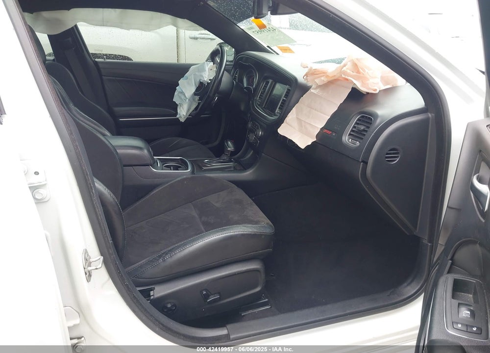 2020 DODGE CHARGER VIN: 2C3CDXGJ8LH164688