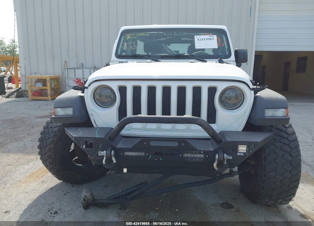 2018 JEEP WRANGLER UNLIMITED VIN: 1C4HJXDG9JW221353