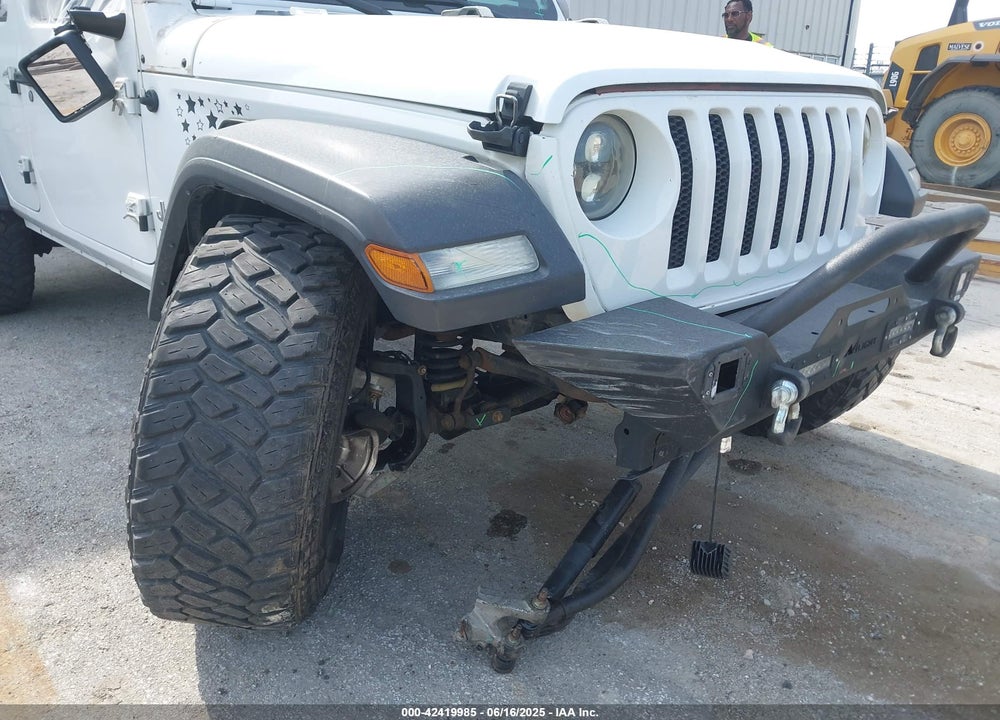 2018 JEEP WRANGLER UNLIMITED VIN: 1C4HJXDG9JW221353