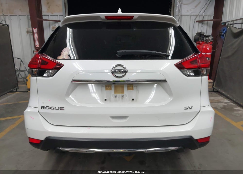 2017 NISSAN ROGUE SV VIN: JN8AT2MT6HW153216