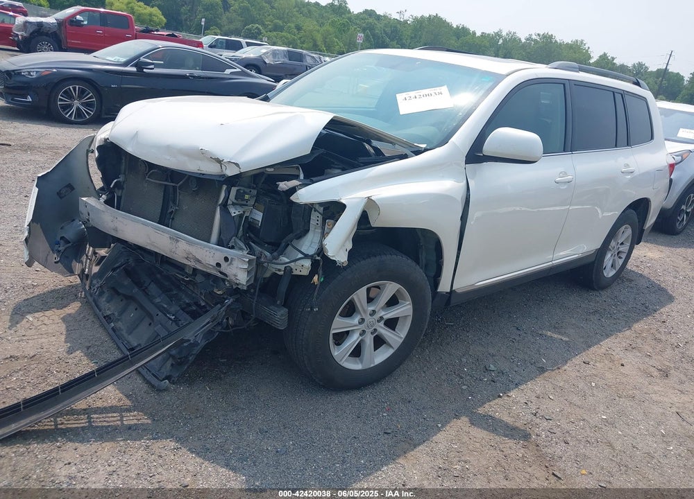 2013 TOYOTA HIGHLANDER SE V6 VIN: 5TDBK3EH9DS247605