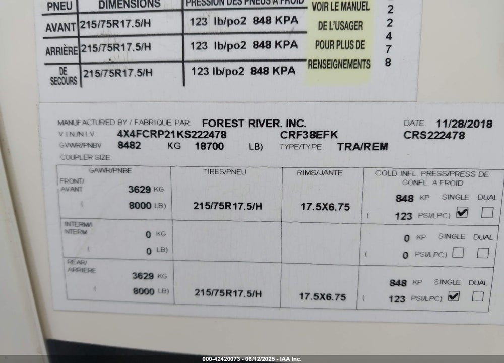 2019 CEDAR CREEK CHAMPANGE 38EFK VIN: 4X4FCRP21KS222478