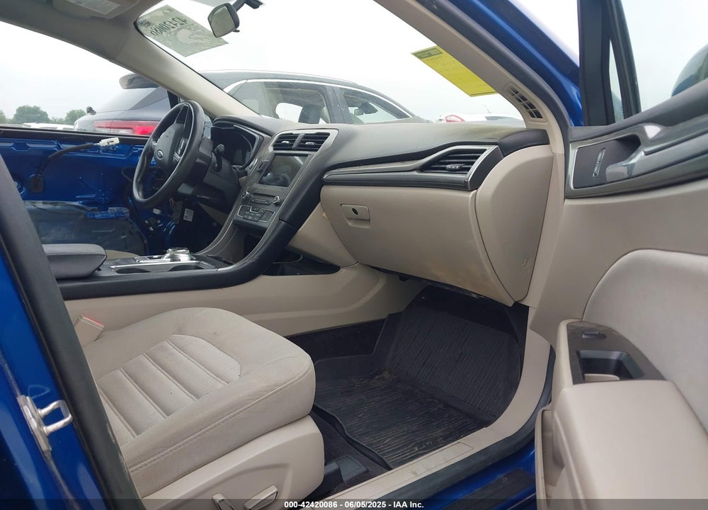 2017 FORD FUSION VIN: 3FA6P0H77HR147120