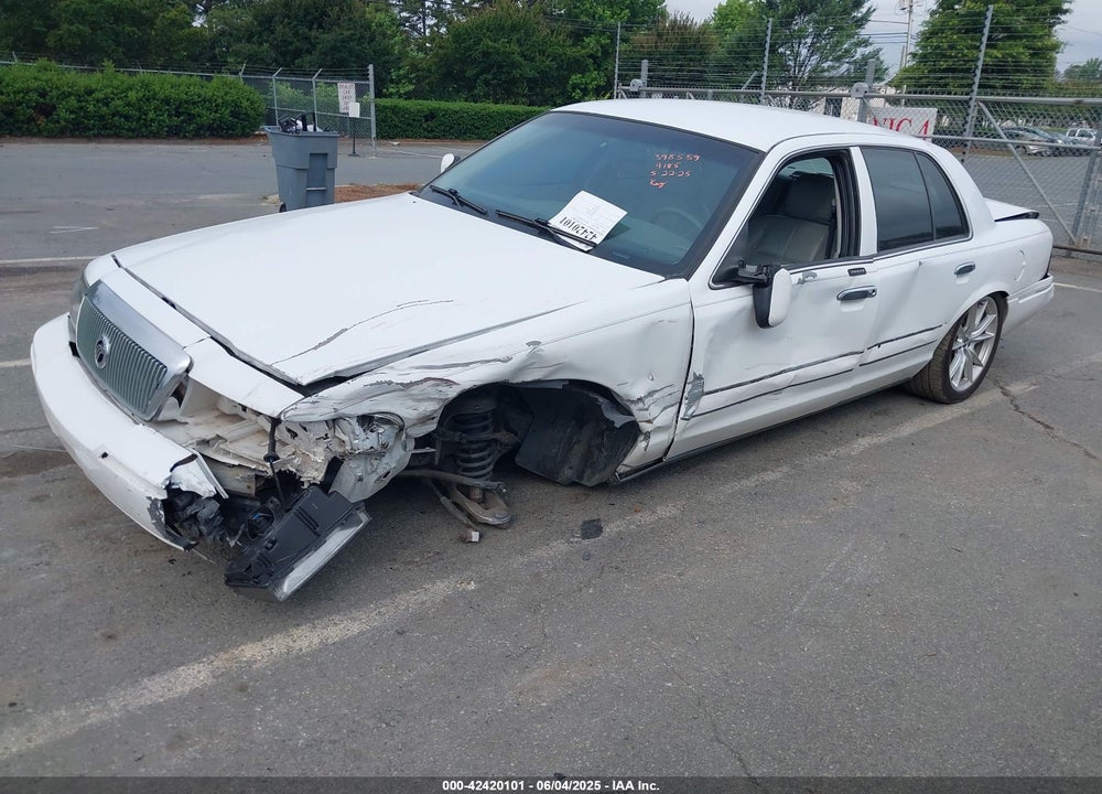 2004 MERCURY GRAND MARQUIS VIN: 2MEFM74W24X654185
