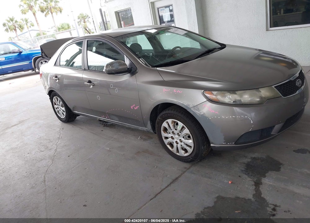 2013 KIA FORTE EX VIN: KNAFU4A27D5665800