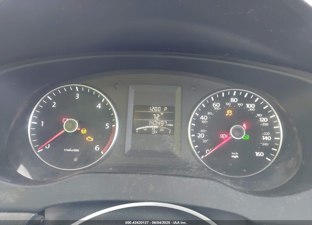 2014 VOLKSWAGEN JETTA 2.0L TDI VALUE EDITION VIN: 3VWLL7AJ2EM271356