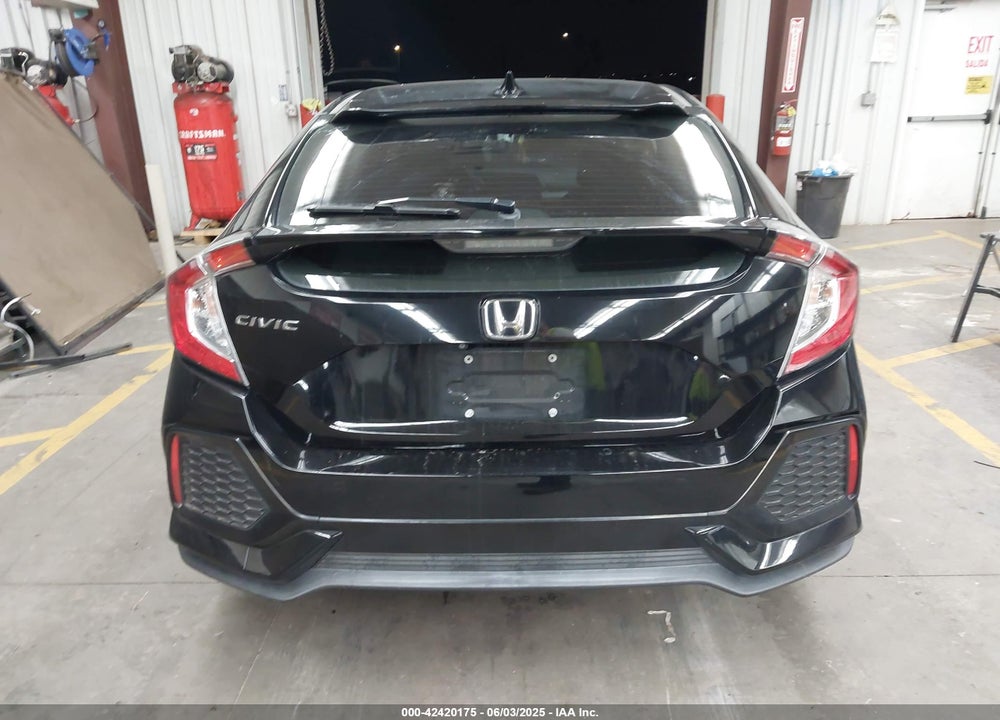 2018 HONDA CIVIC VIN: SHHFK7H24JU240639