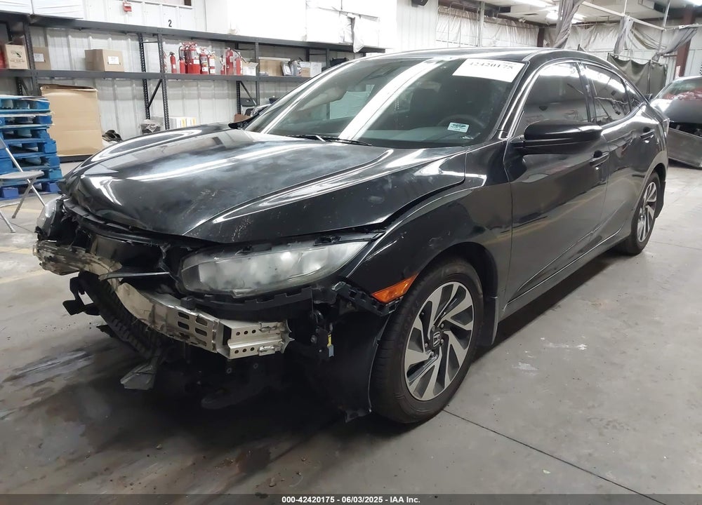 2018 HONDA CIVIC VIN: SHHFK7H24JU240639