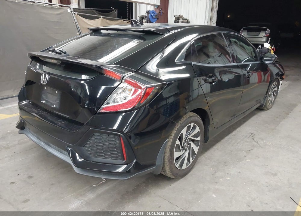 2018 HONDA CIVIC VIN: SHHFK7H24JU240639