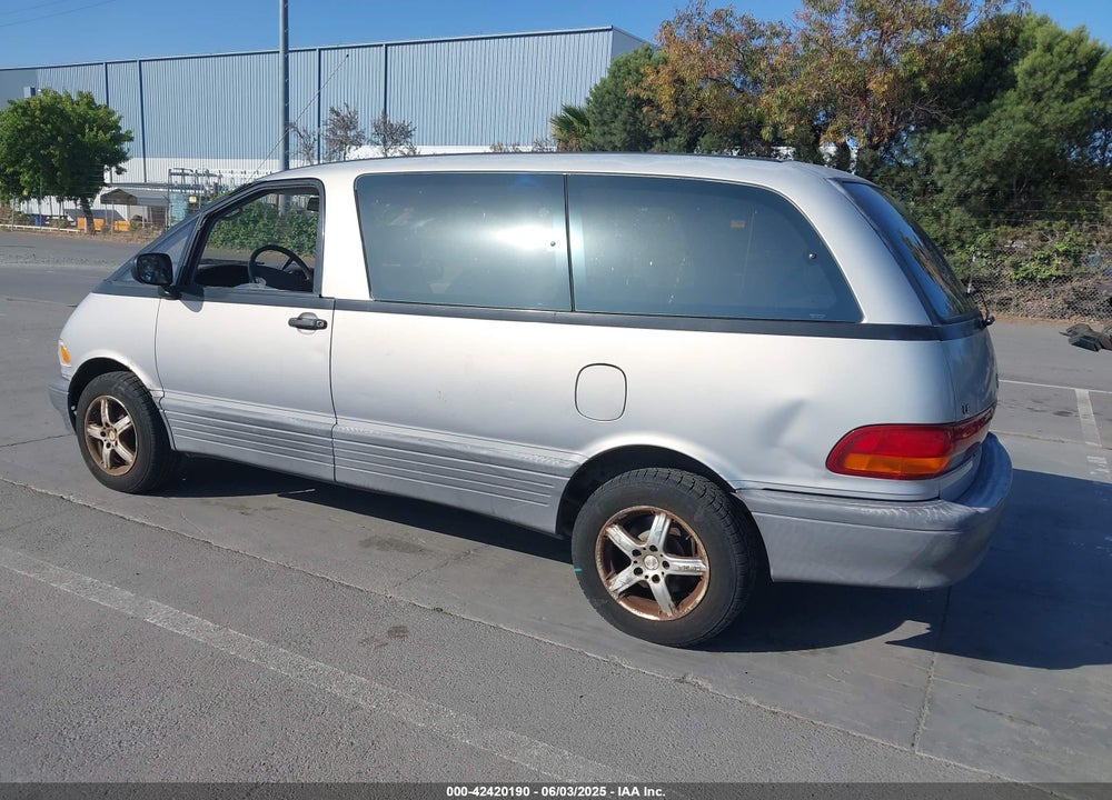 1994 TOYOTA PREVIA LE VIN: JT3AC12R1R1120897