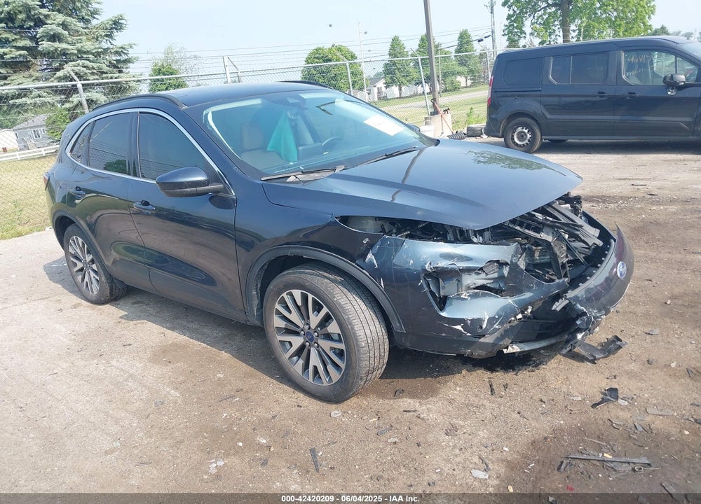 2022 FORD ESCAPE TITANIUM VIN: 1FMCU9J93NUB50196