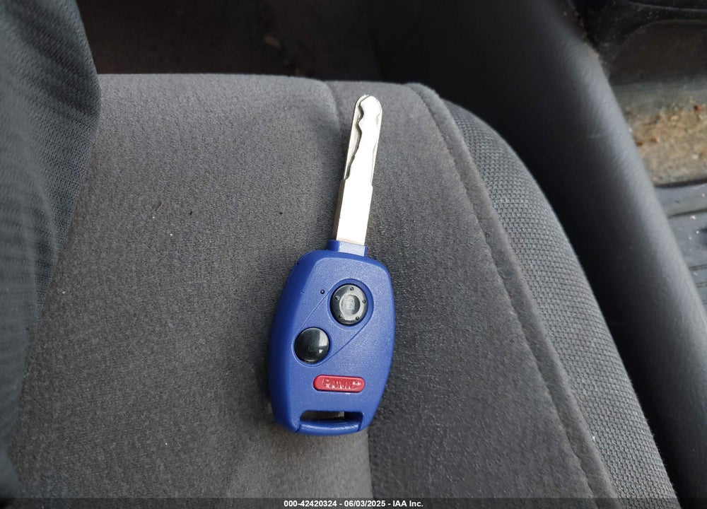 2008 HONDA CIVIC VIN: 2HGFA16518H303734
