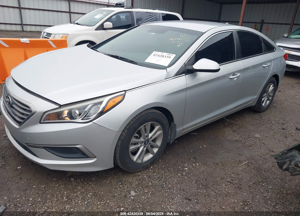 2016 HYUNDAI SONATA VIN: 5NPE24AF7GH409765